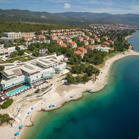 Apartments Grand Novi Vinodolski Resort Экстерьер фото