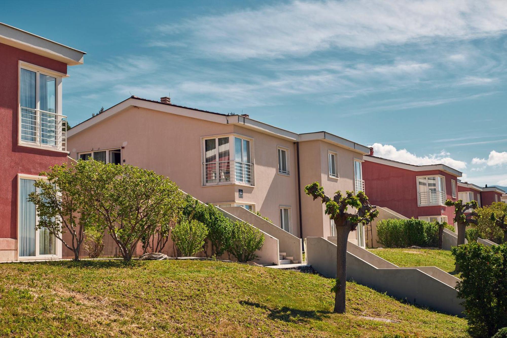 Apartments Grand Novi Vinodolski Resort Экстерьер фото
