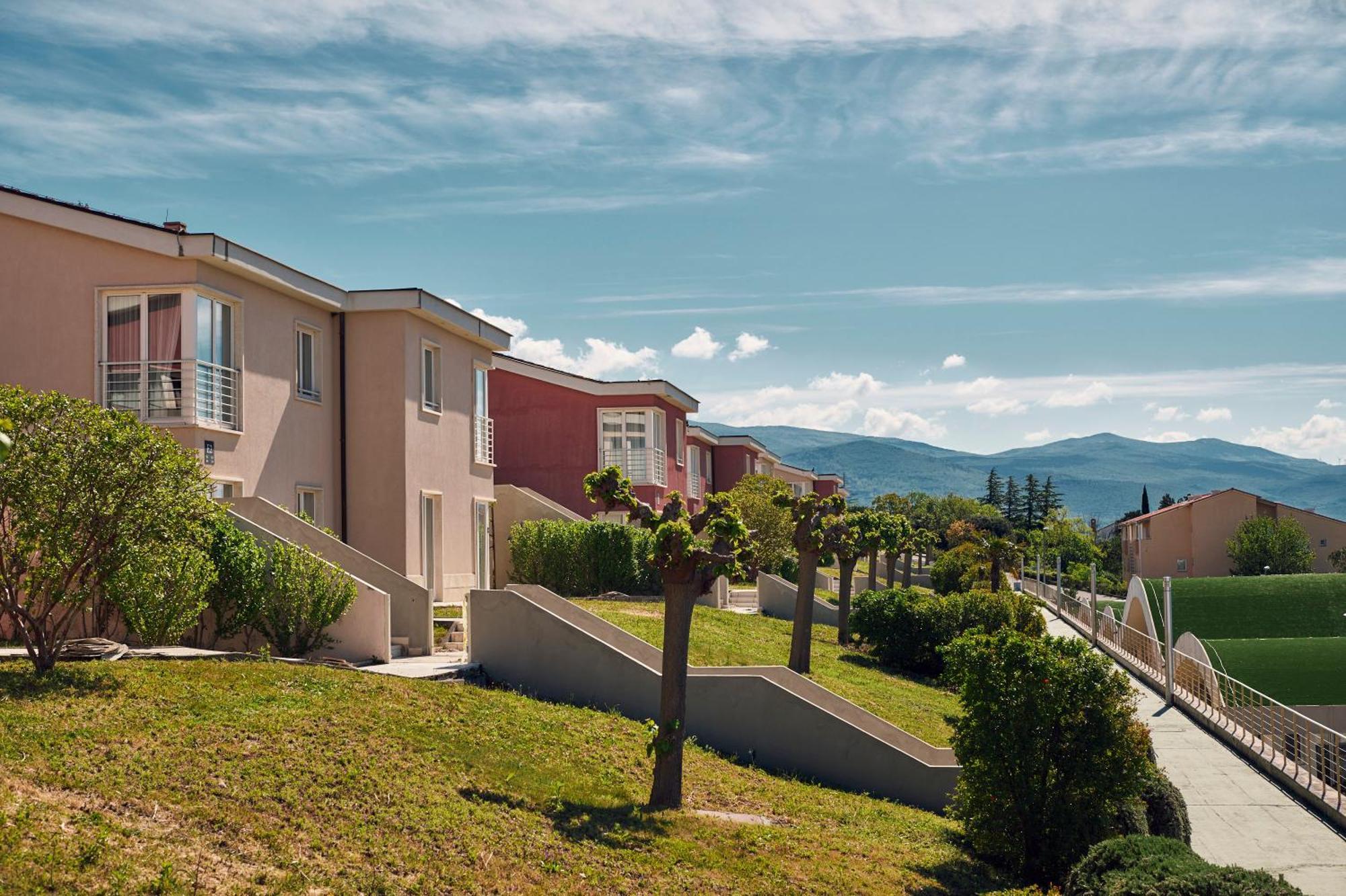 Apartments Grand Novi Vinodolski Resort Экстерьер фото