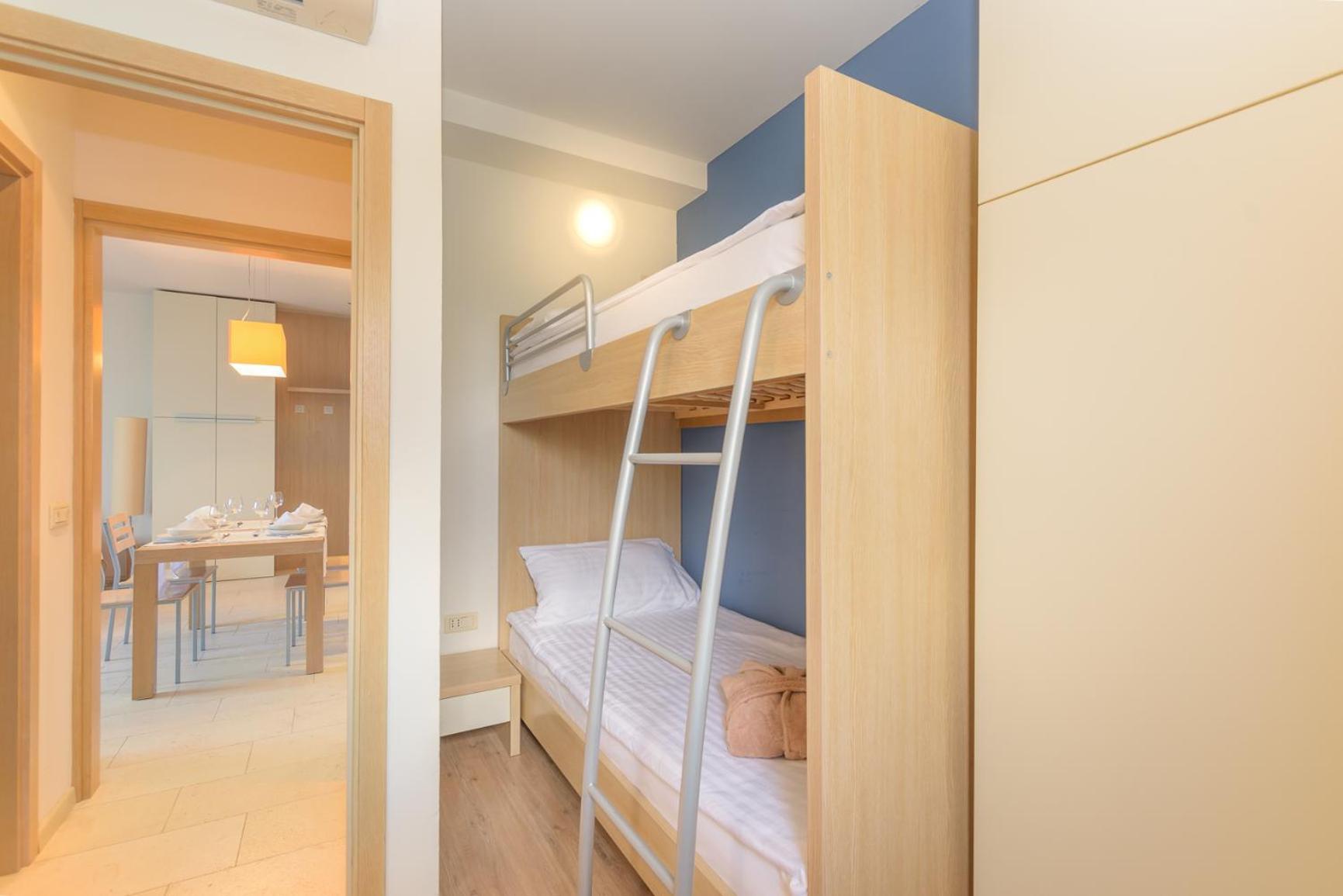 Apartments Grand Novi Vinodolski Resort Экстерьер фото