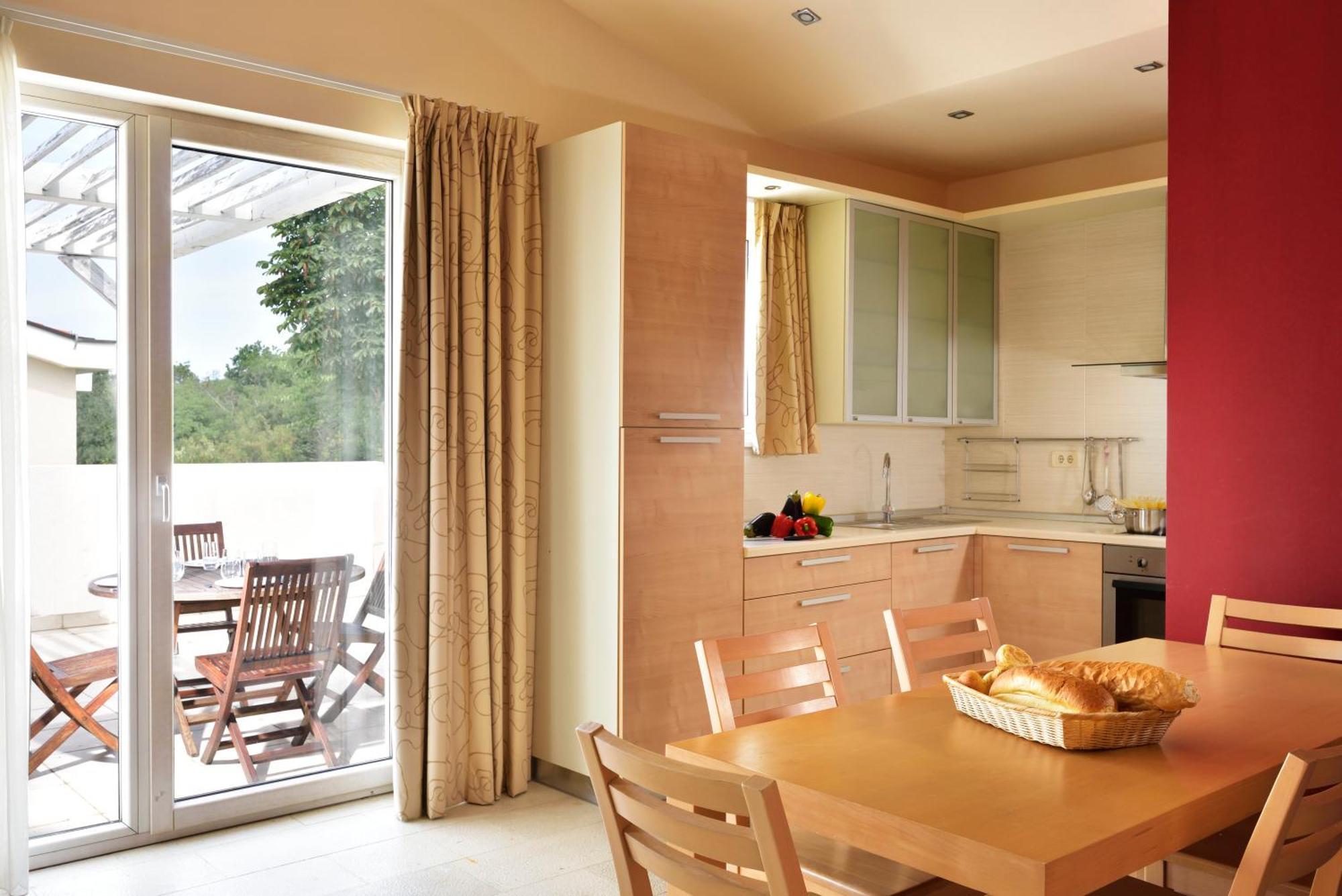 Apartments Grand Novi Vinodolski Resort Номер фото